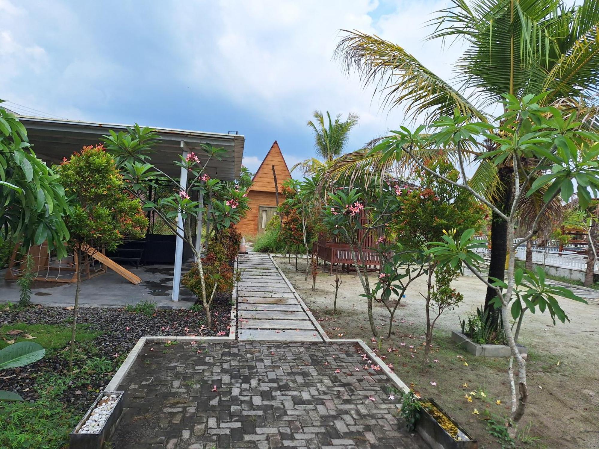 White House Royal Villa B1 Balong  Buitenkant foto